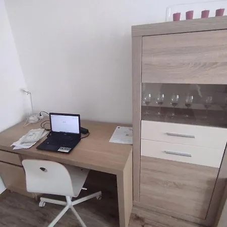 Apartment Silent Flat With Sauna In The Centre Of Bratislava, 7min Walking Distance To Downtown *